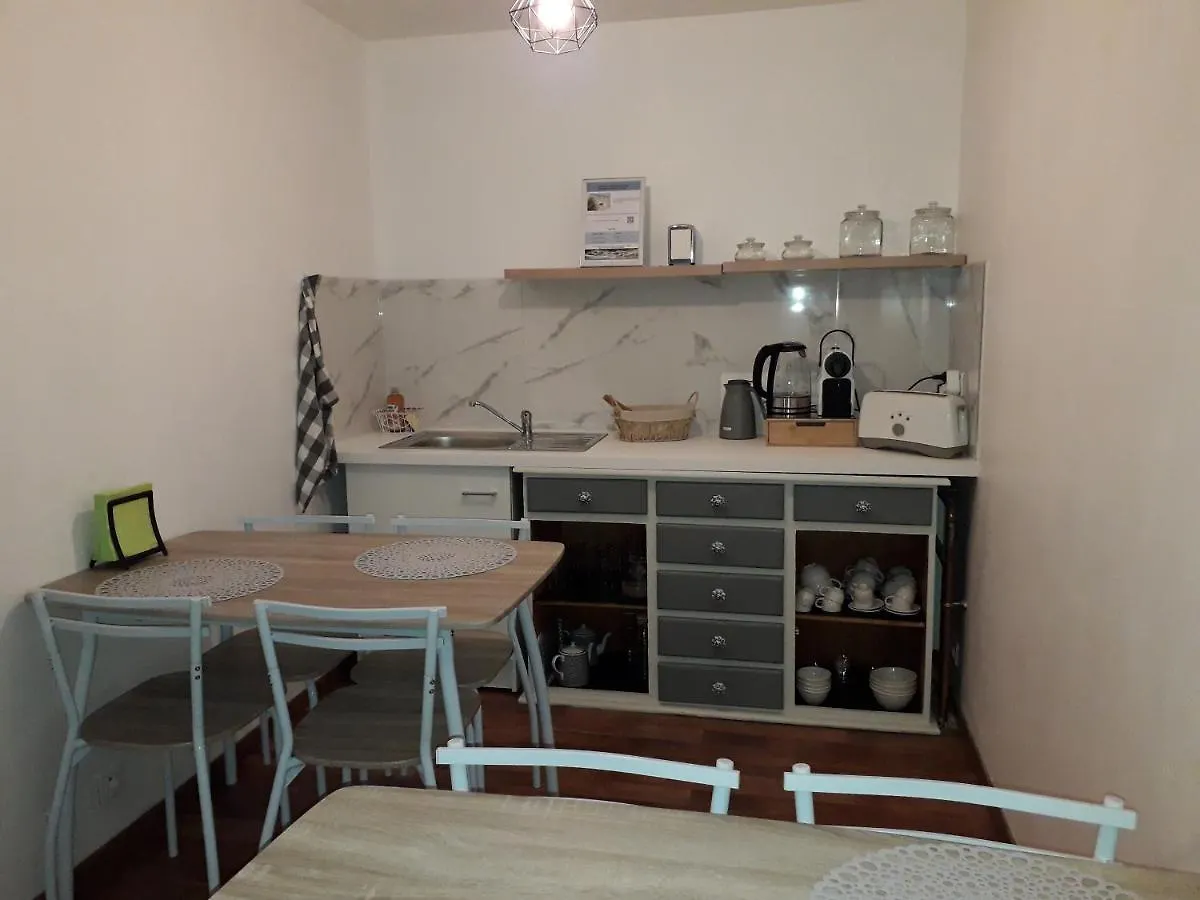 Chambres D'Hotes Le Prieure Noyers-sur-Jabron 0*,